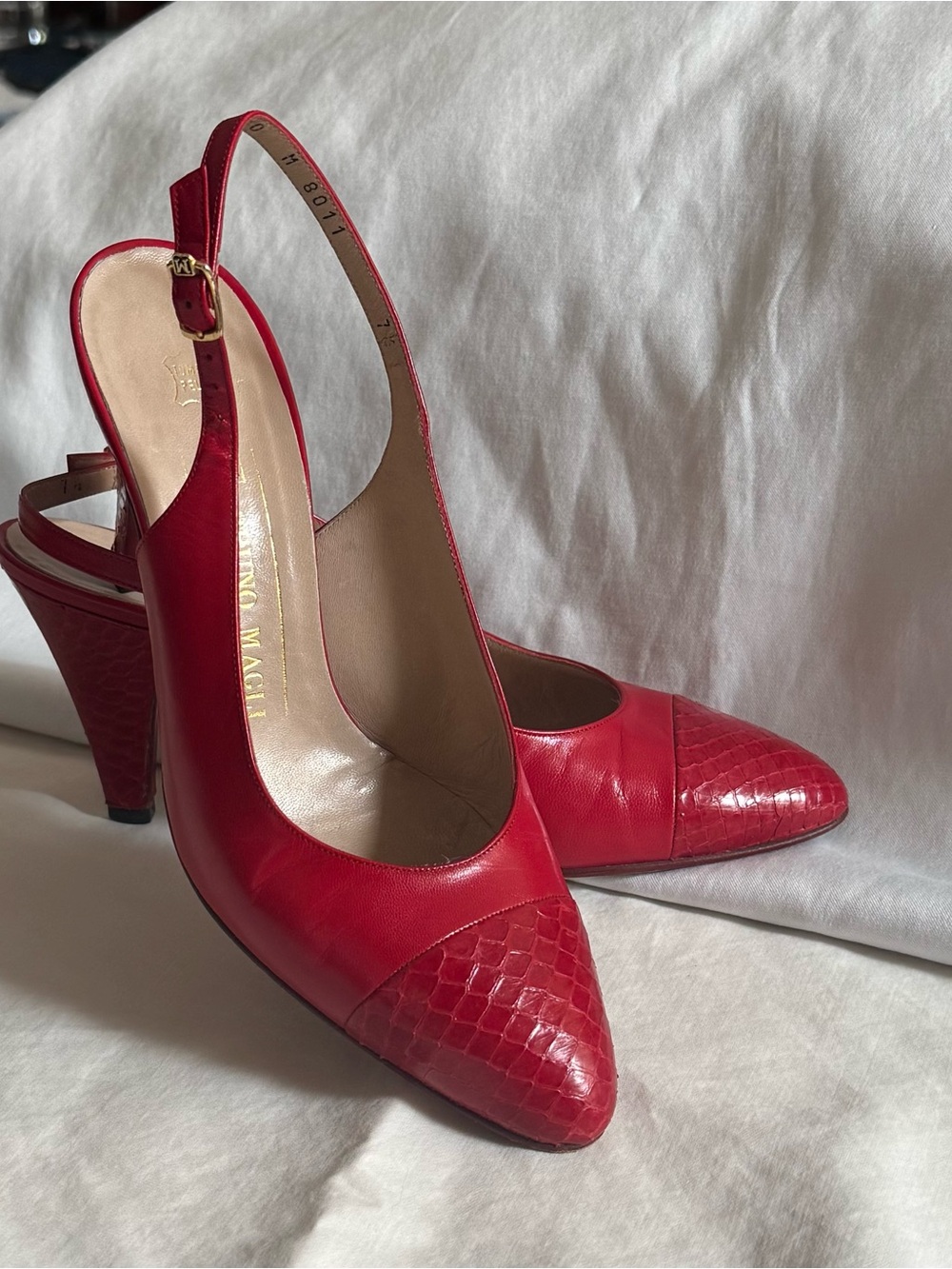 Vintage Bruno Magli Red Leather Slingback Heels 7.5 B Textured Toe